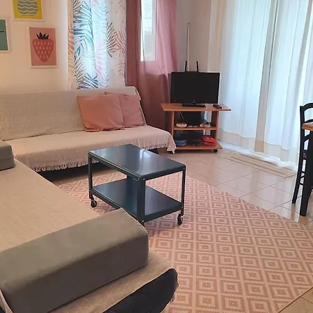 Filippos House In *